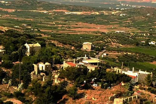 Traditional Creta Stone House In Serenity Village
