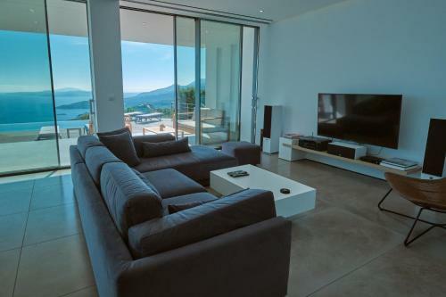 Luminous Villa