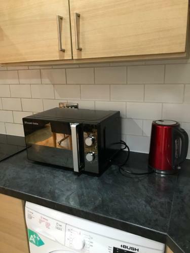 Apex Fox Street Apartment With Free Parking