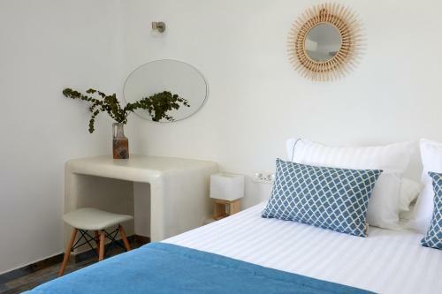 Villa El Verano Suites