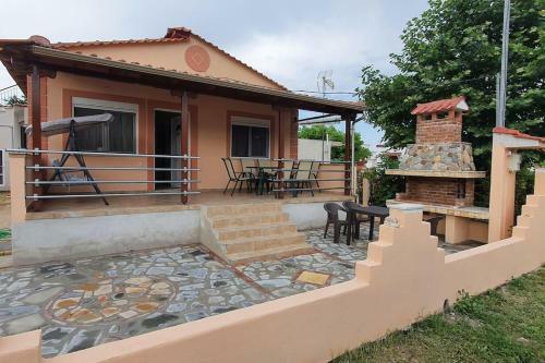 Giannis Villa
