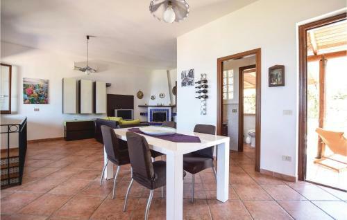 Beautiful Home In Custonaci With Wifi And 4 Bedrooms