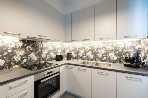 The H Experience Blackbird Spacious 2bd Apartment Close To The Beach
