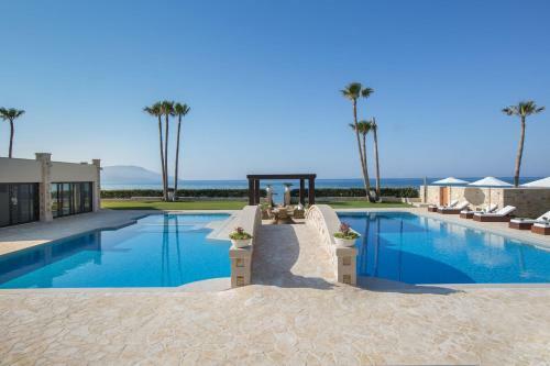 Villa Paralia Beachfront Residence