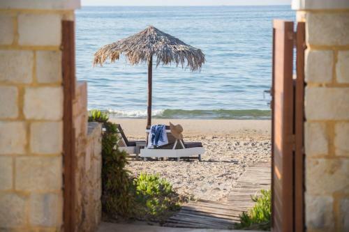 Villa Paralia Beachfront Residence