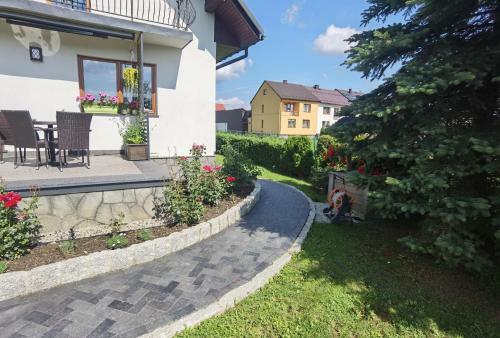 Apartament Pod Ob?azow?