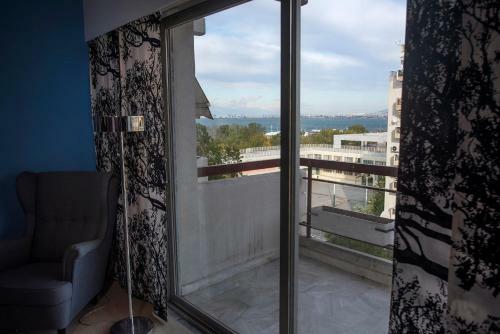 Thessaloniki Sea View Boardwalk Apartment