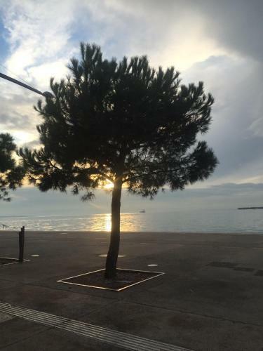 Thessaloniki Sea View Boardwalk Apartment