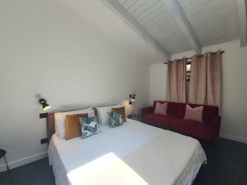Hostal Belu - Fondi Holiday Rooms