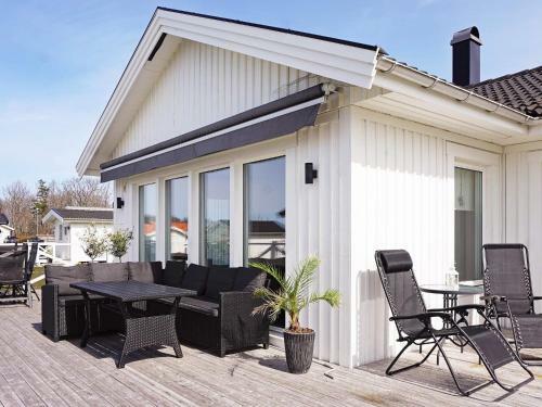 Holiday Home K�pingsvik VI