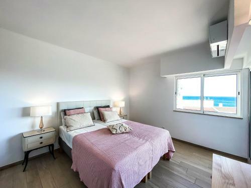 Balcony W Seaview - 1 Bed Apart