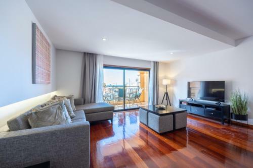 Ba�a Da Luz - Sea View Luxury Apartment