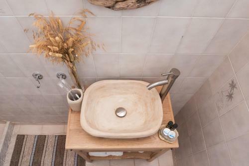 Kanelis Milos Sea Suite