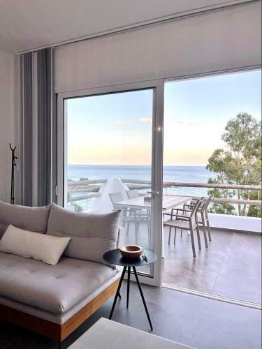 Bay Divino