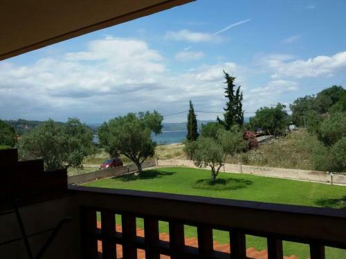House With Garden Next To The Beach Trani Ammouda