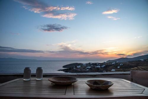 Iliopetra Residence - 5br Villa In Agios Romanos