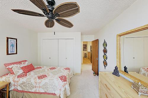 Kuhio Plaza Condo 704