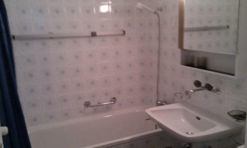 Apartamentos Chesa Clois 24 Studios