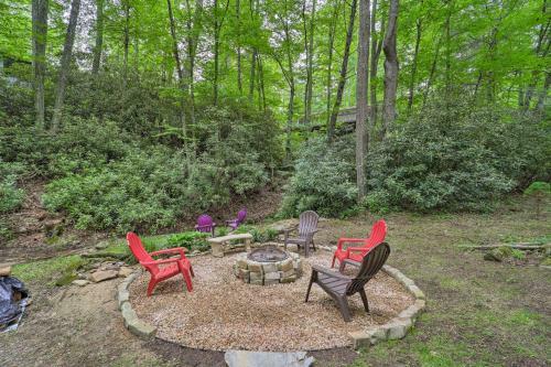 Charming Newland Apartment With Deck And Fire Pit