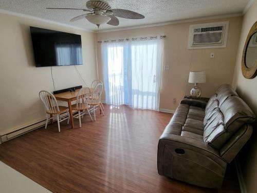 Ocean Condo Retreat 274
