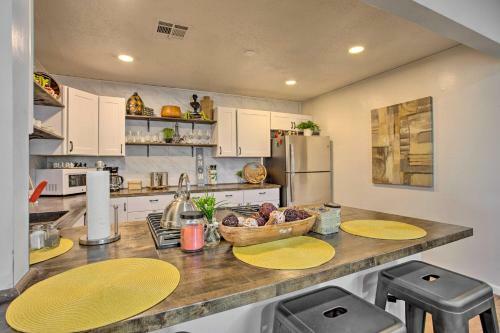 Vibrant-boho, Pet-friendly Oklahoma City Digs