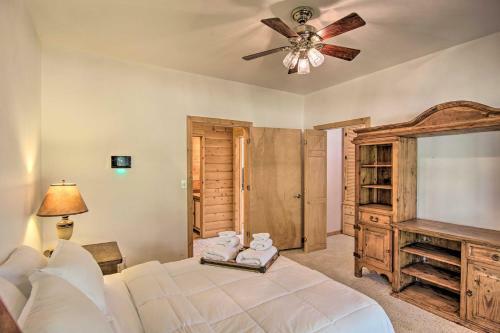 Hilltop Hideaway Vian Cabin With Covered Deck!