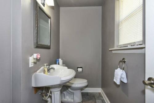 New-3 Bedroom-large Kitchen-family- Friendly