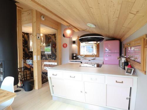 Chalet Les Gets, 5 Pi�ces, 10 Personnes - Fr-1-623-312