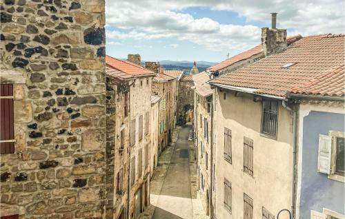 Nice Apartment In Pradelles With Wifi And 2 Bedrooms