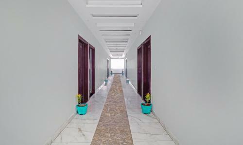 Treebo Trend Hotel Golden Bird