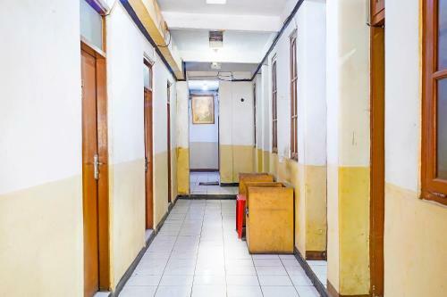 Spot On 91444 Hotel Arimbi