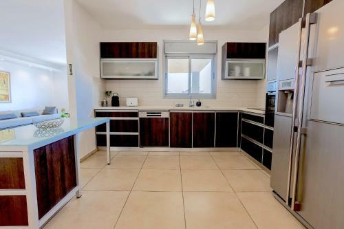 Luxury Marina 4br Apartment By Airsuite