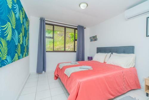 The Sunny Apartment In Mahina Wpool
