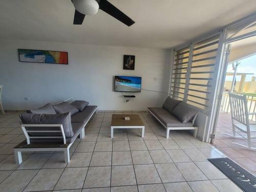 Apartamento Peaceful Ocean Front Home Near Rainforest & Rivers 102