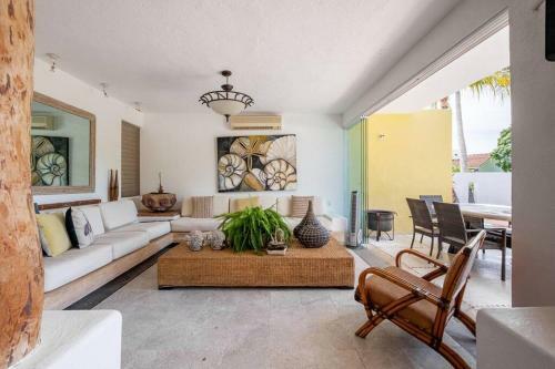 Villa Bongo Stays Luxury Home 4br In Diamante
