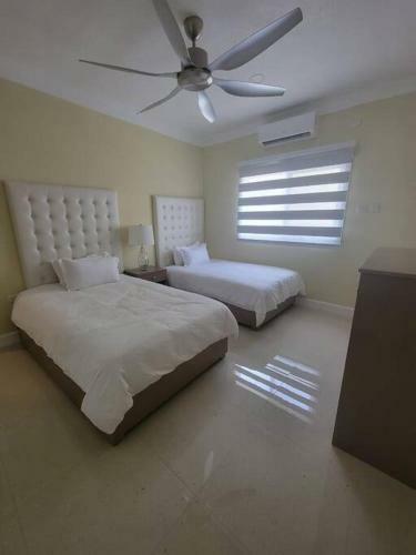 The Johnsons Crest At Marina Villas
