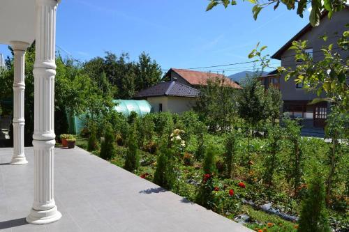 Villa Organic Garden