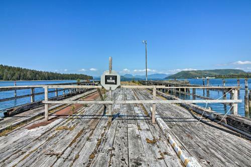 Apartamento Waterfront Apt With Mtn View, Walk Into Town!