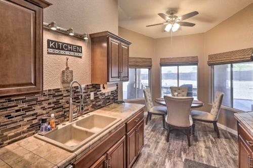 Bullhead City Oasis With Fire Pit And Mtn View!