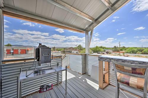 Unique Cornville Retreat With Game Room And Deck!