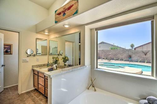 Maricopa Family Home With Private Pool And Spa!