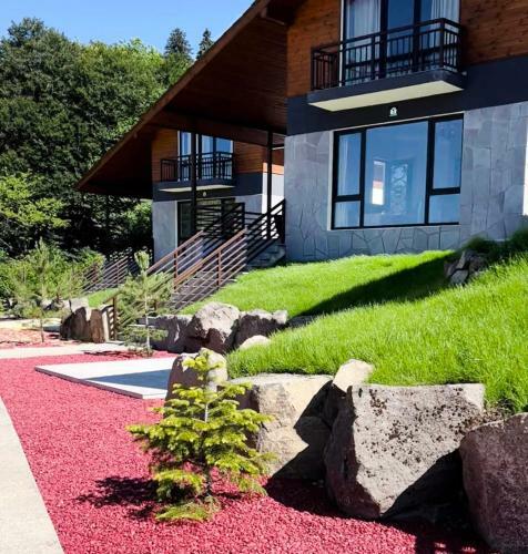 Hills Inn Villa