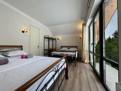Hills Inn Villa