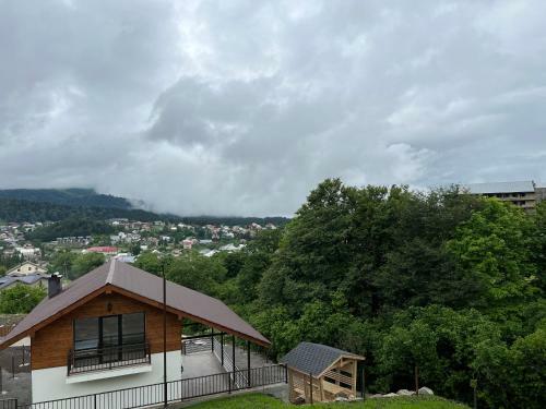 Hills Inn Villa