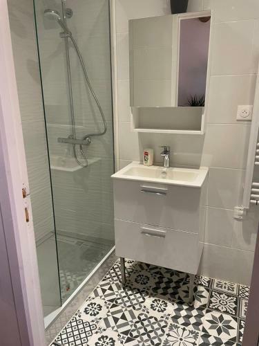 Apartamento T2 Aix Centre Climatis�