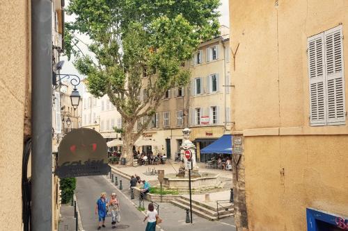 Apartamento Beautiful 42m Near The Place D'albertas !