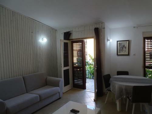 Apartment Hypnos Petrovac