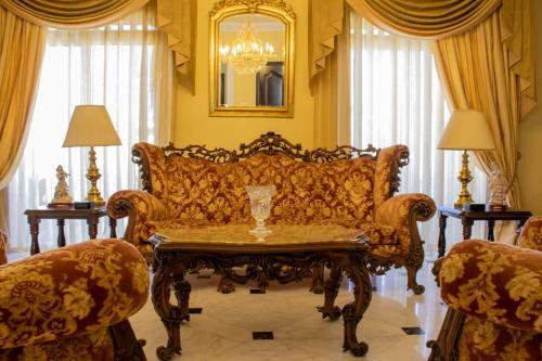 Hostal 100 Boutique Living