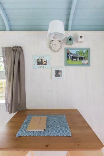 Bed & Breakfast Gardenhouse On Wheels