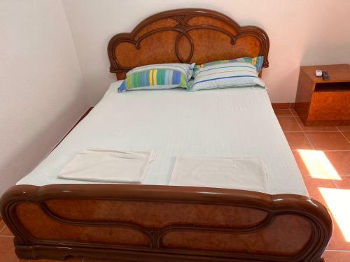 Brona Apartments